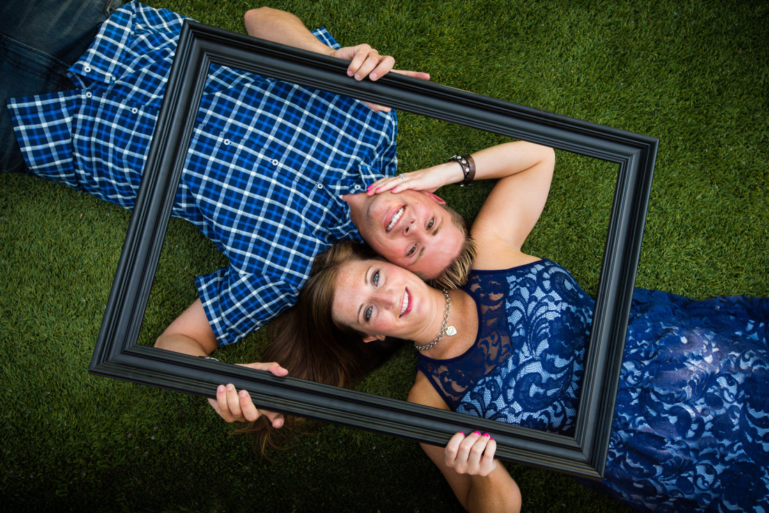 Engagement photos at Hudson Gardens