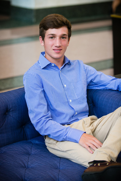 Senior pictures at Union Station